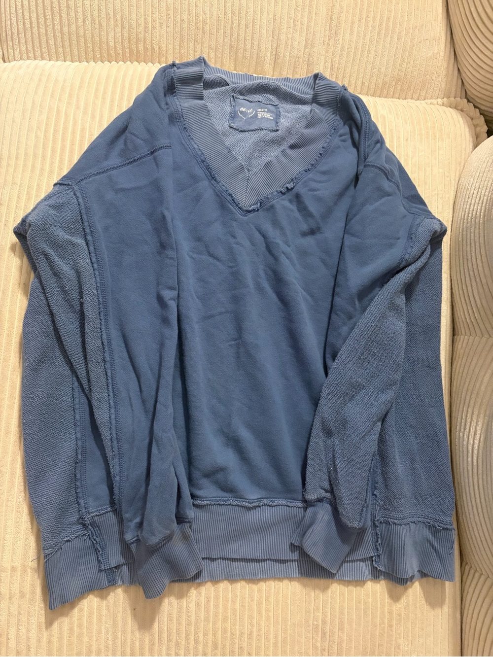Woman’s V-Neck Pullover oversized Sweatshirt - Blue xxs will fit Xs and small